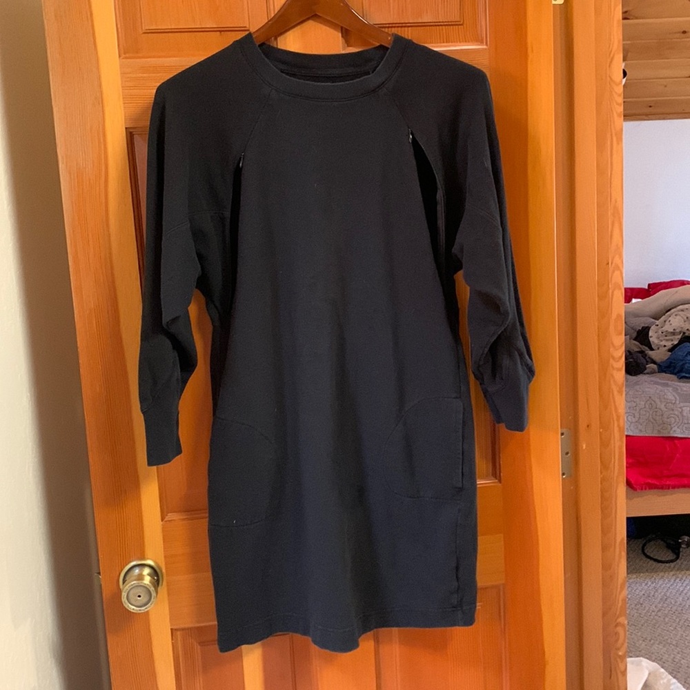 Gap maternity/nursing sweatshirt dress